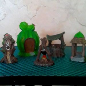 Fairy garden pieces